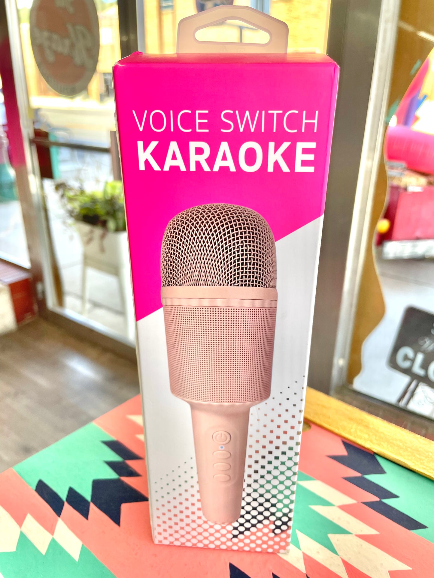 Voice Switch Wireless Karaoke Microphone