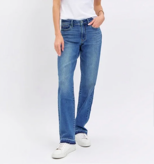 Mid Rise 90s Dad Jeans